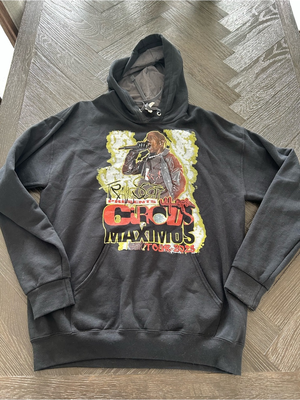 Travis Scott Circus Tour Hoodie Sz L